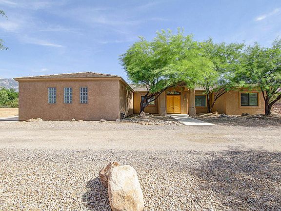 4th image of 63895 E San Mateo Ln