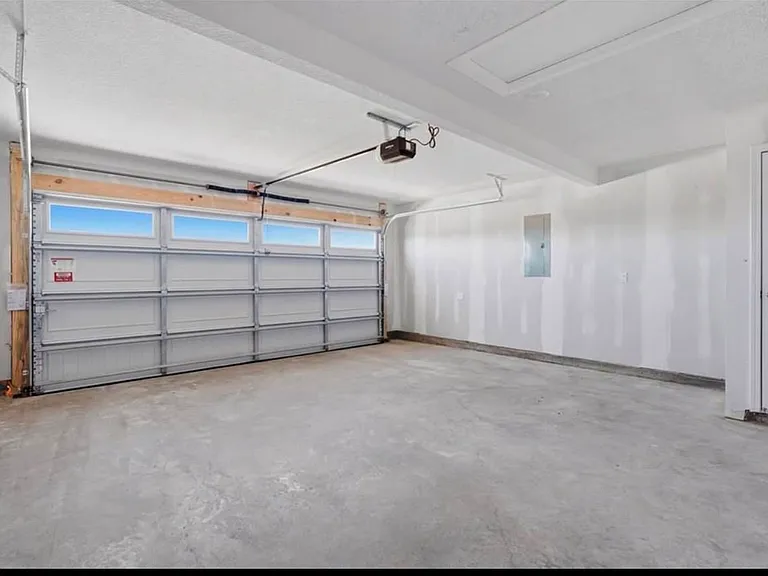 877 N Buckeye St — Photo 18
