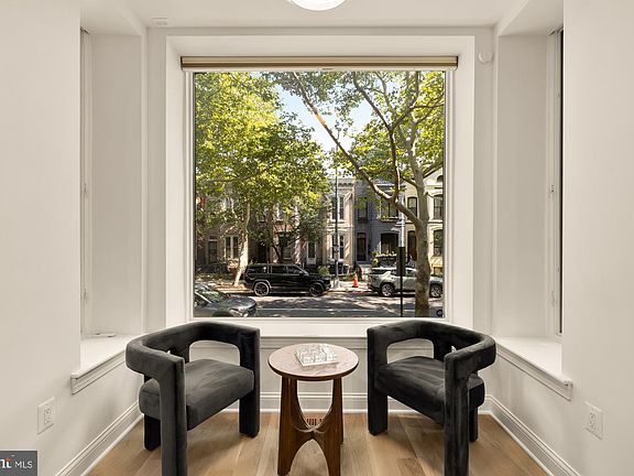 3rd image of 448 Q St NW #1