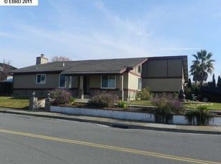 2047 Pheasant Dr, Hercules, CA 94547