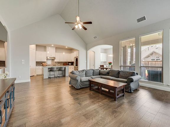 4th image of 4771 Desert Willow Dr