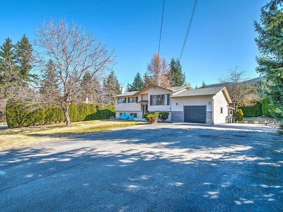 1st image of 3429 Larch Dr