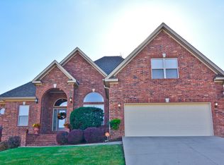 143 Mountain Valley Dr, Maumelle, AR 72113