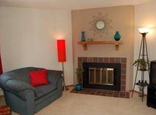 3247 Evergreen Dr, Eagan, MN 55121