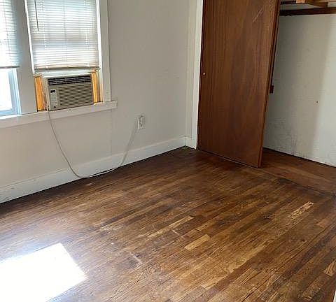 3rd image of 815 Monnett Ave Unit 101-105