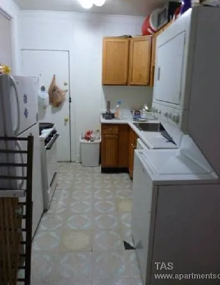 648.5 W Roscoe St #2N — Photo 2
