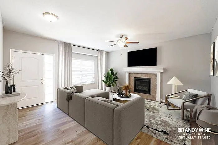 14321 Oakland Ct — Photo 3