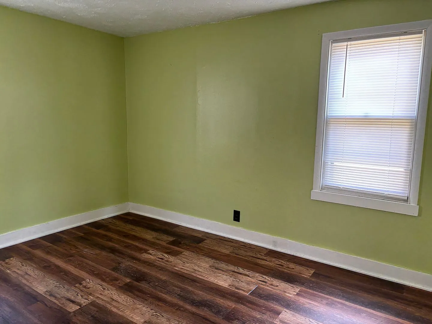 2 BR 1 BA, Close to Downtown Decherd, City Park, Restaruants. — Photo 4