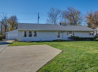 23 Garfield Dr, Painesville, OH