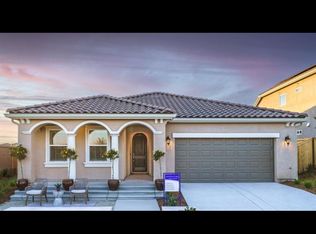 989 Treasure Hills Dr, Madera, CA 93636