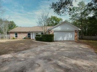 6876 Avenida De Galvez, Navarre, FL 32566