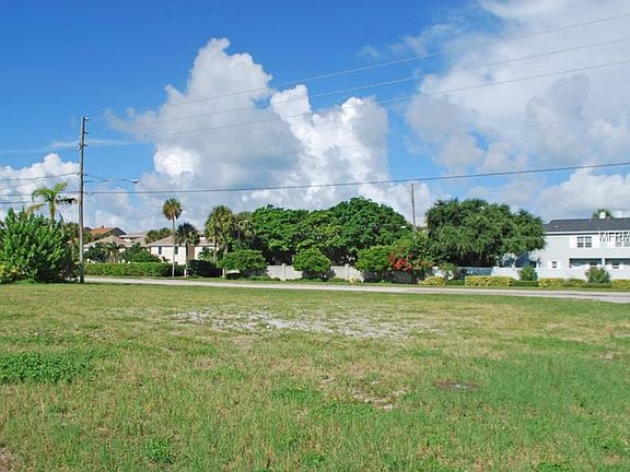 2nd image of 3400 Gulf Blvd