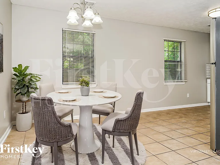 250 Hunters Trce — Photo 6