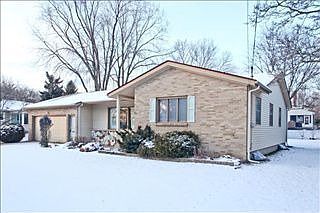 3rd image of 1811 Menominee Dr SE