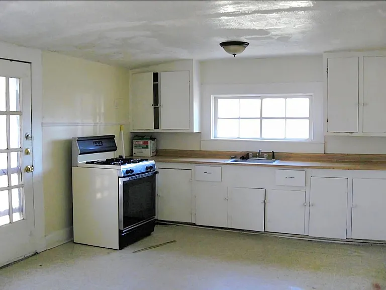 15067 Dewberry Ln — Photo 4
