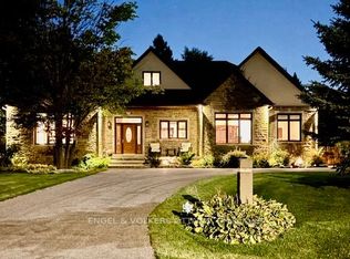 1836 Whitemarsh Cres, Ottawa, ON K2W1B5