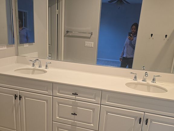 3rd image of 35354 Marabella Ct