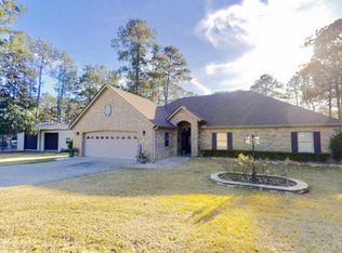416 Broadmoor Dr, Brookeland, TX 75931