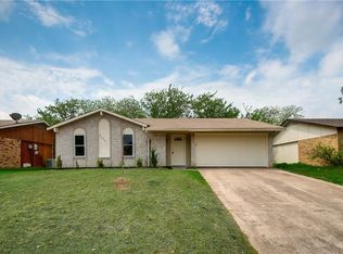 2009 Etain Rd, Irving, TX 75060
