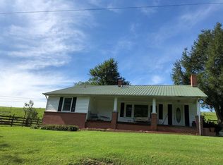 15200 Friendship Rd, Glade Spring, VA 24340