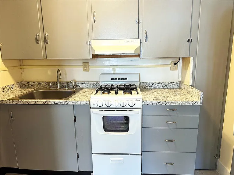500 Pen Argyl St #500.5 — Photo 15