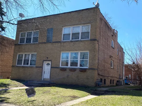 8950 Lavergne Ave, Skokie, IL 60077