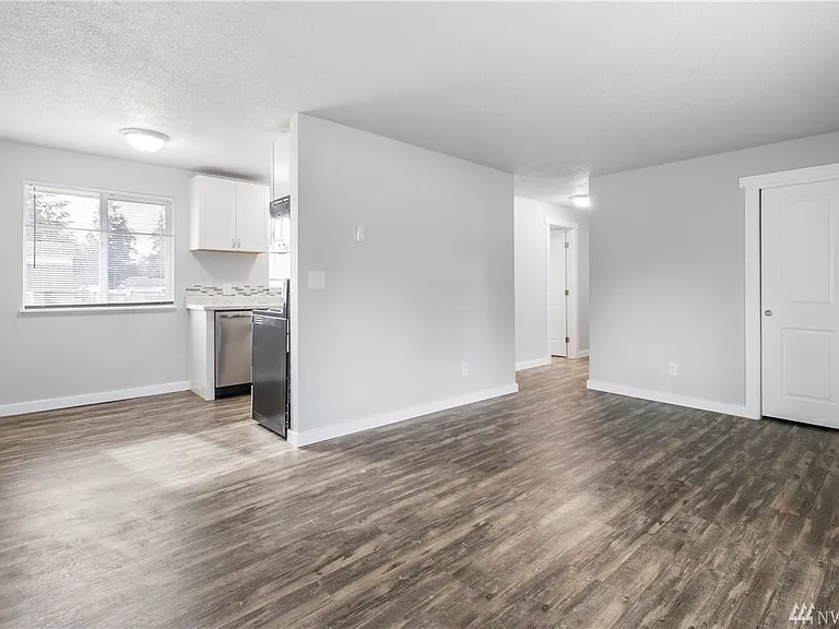 6124 88th St SW #5 — Photo 8