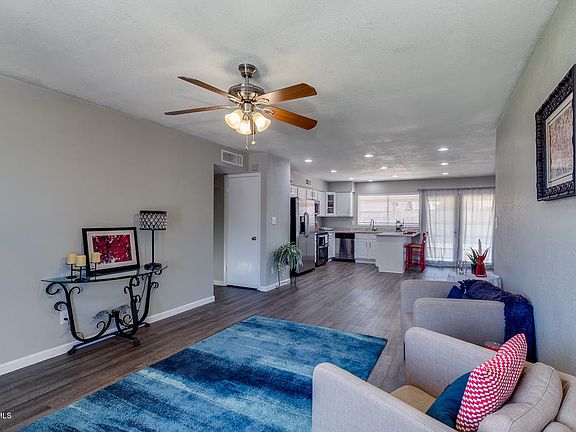 3rd image of 2305 W Pecos Ave