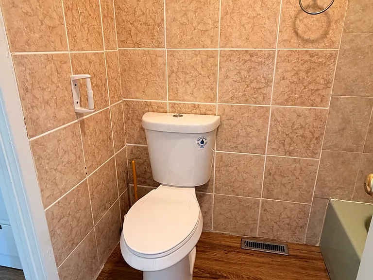 2815 Forsythia Ct — Photo 37