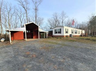 2105 Banton Shop Rd, Dillwyn, VA 23936