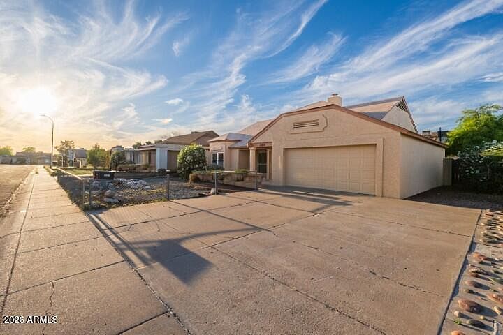 8814 W COOLIDGE Street, Phoenix, AZ 85037 | Zillow