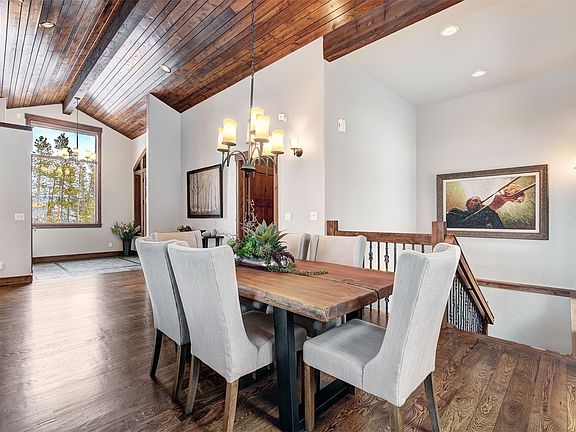 4th image of 1695 Highlands Drive