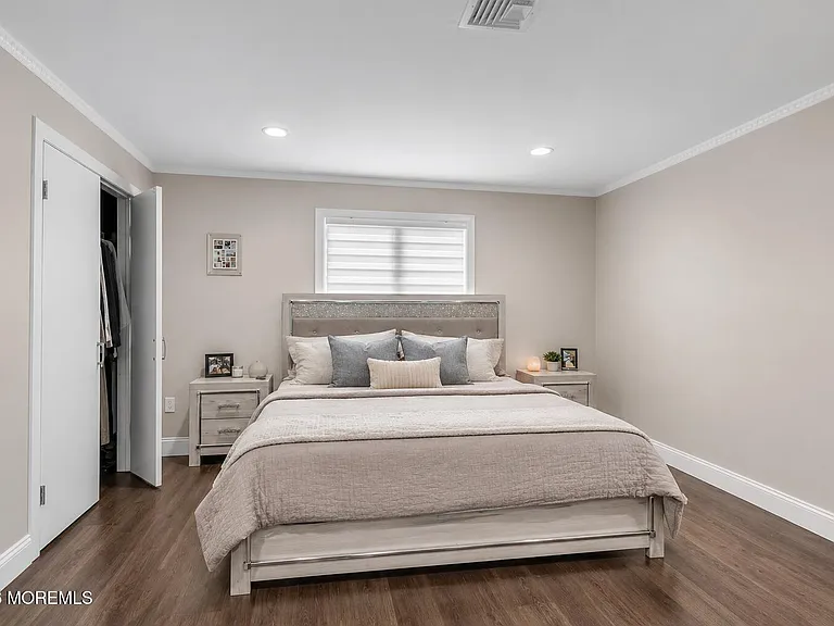 24 Valley Forge Rd — Photo 12