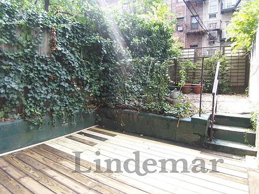 Rented by Lindemar LLC | media 43