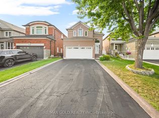 21 Pacific Wind Cres, Brampton, ON L6R 1Z9