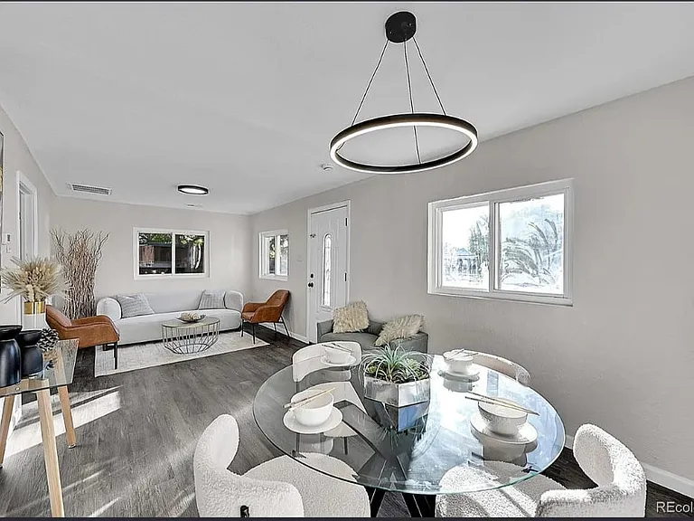 3984 N Cook St — Photo 3