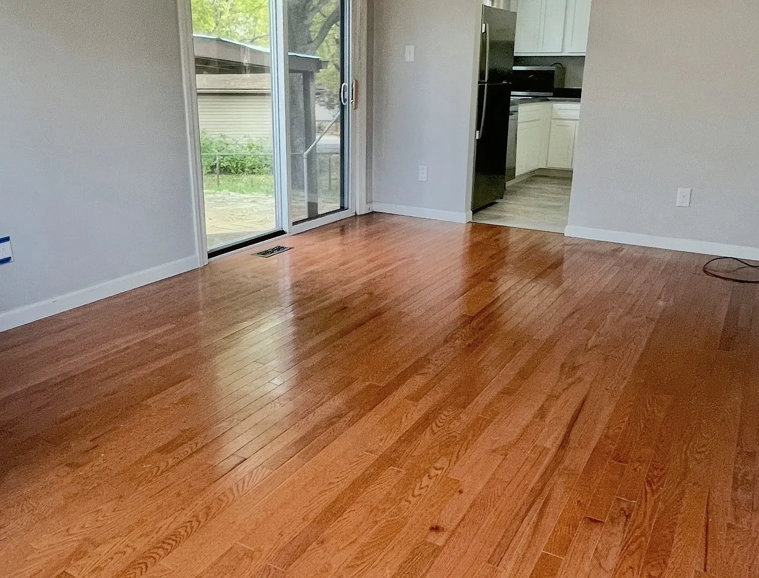 3 bed, 1.5 bath, 980 sqft, $1,850 — Photo 3