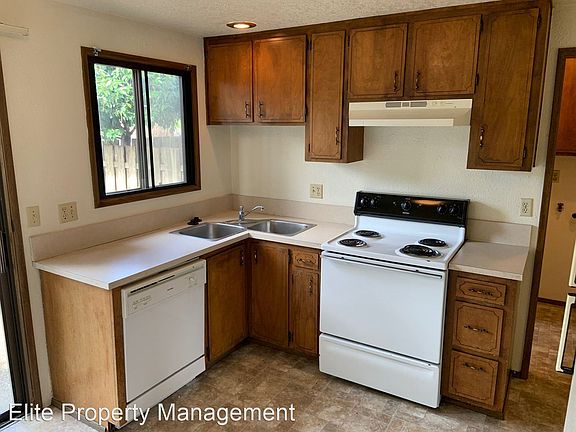 4th image of 101 N 7th St #3778467