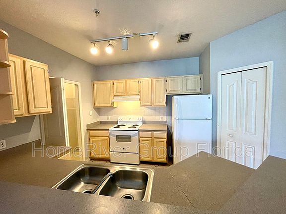 5th image of 5511 Legacy Crescent Pl Unit 103