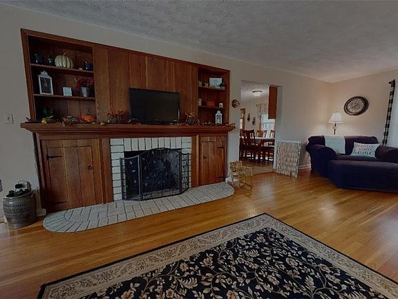 4th image of 2905 Morningside Ave
