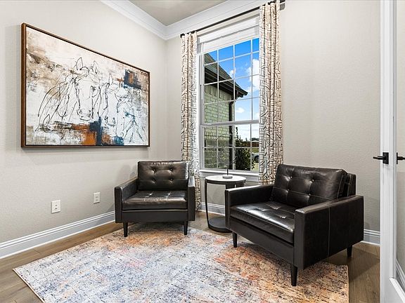 3rd image of 308 Big Sky Cir