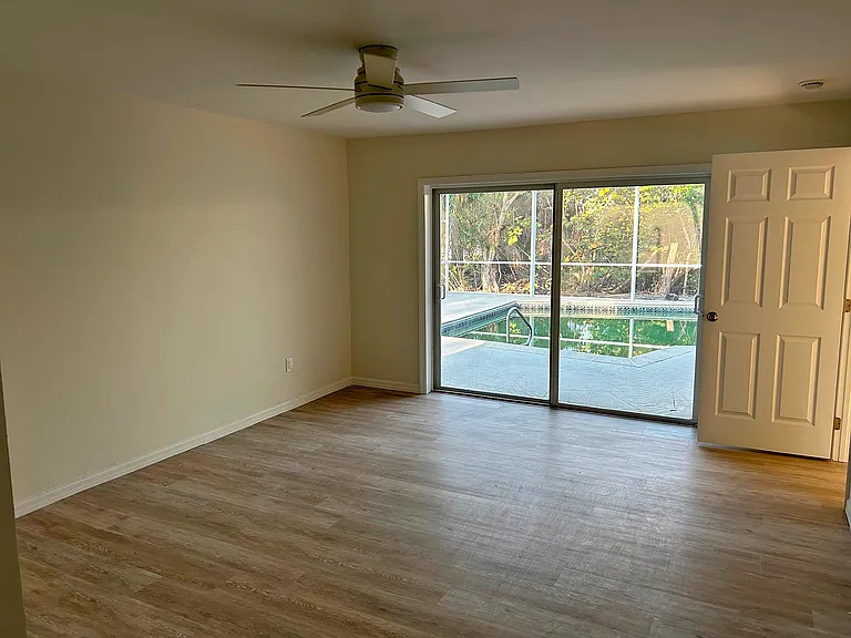 702 Anchor Dr — Photo 6