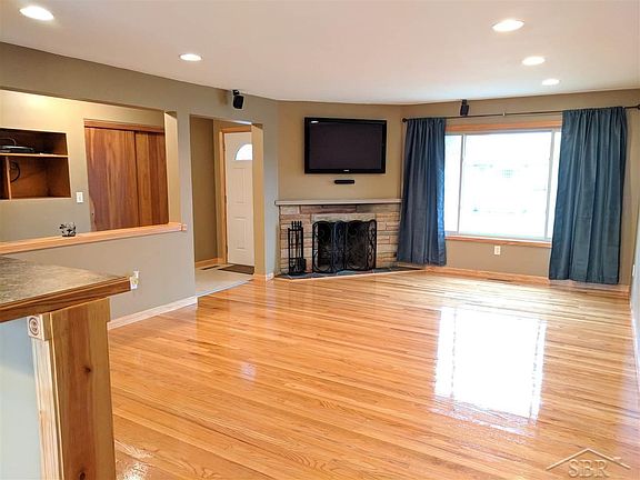 4th image of 4629 Wolverine Dr