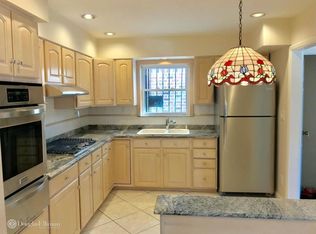 8715 78th Ave #1, Glendale, NY 11385