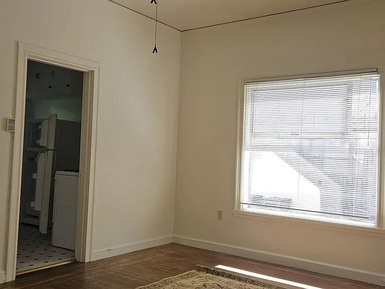 803 Smalley Ave #6 — Photo 3