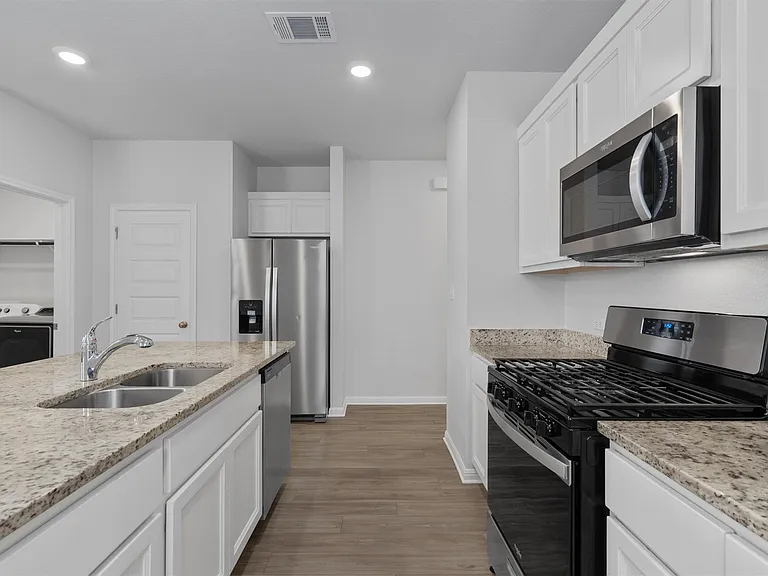 10613 Ridan Way — Photo 6