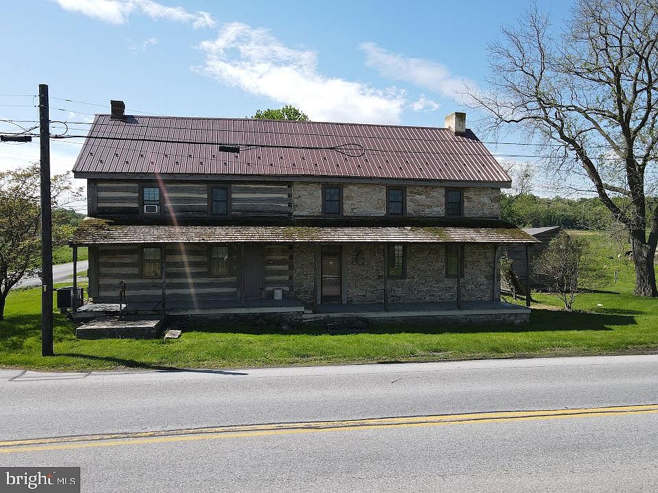 1st image of 736 Strasburg Rd