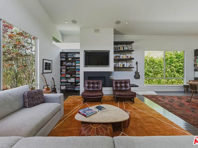 12706 Stanwood Dr — Photo 4