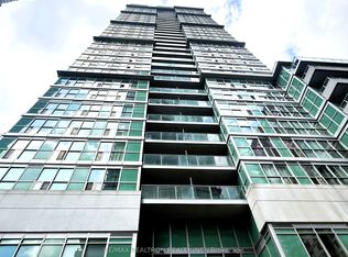 70 Town Centre Ct #1002, Toronto, ON M1P 0B2