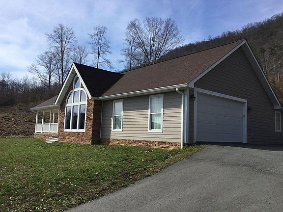 4th image of 1727 Mabe Estates Dr